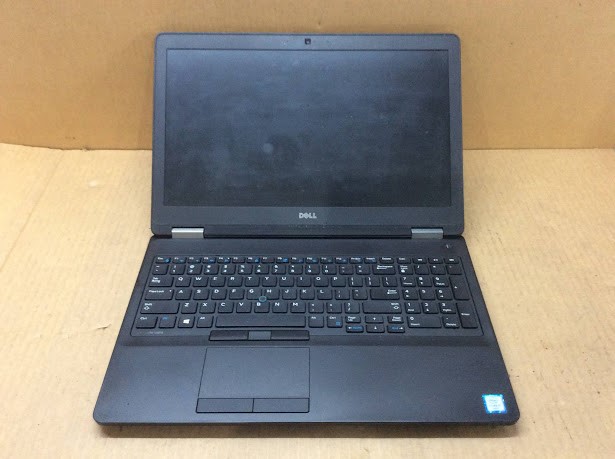 Dell Latitude E5570 Laptop i7 6600U 4GBRAM/256GB Black