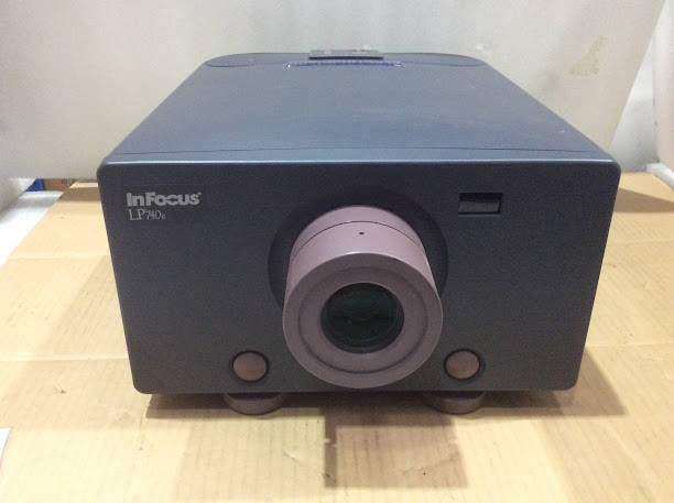 InFocus LP740B Projector