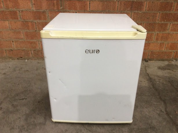 Euro E48FW Single-Door Refrigerator