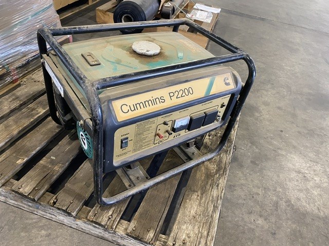 Cummins P2200 Portable Petrol Generator