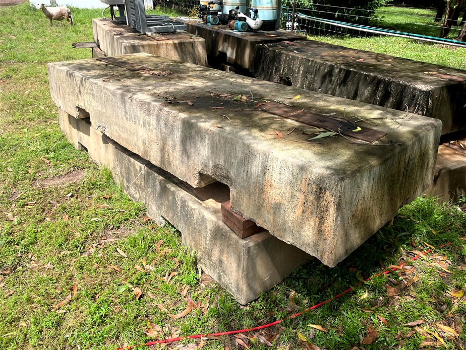 <p>Precast Concrete Footings x2</p>