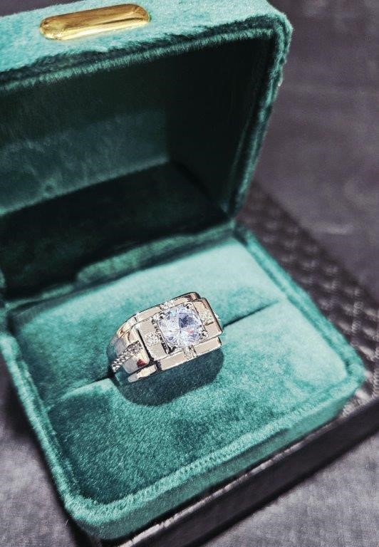 1.0ct GRA Moissanite white Brilliant Cut Ring-7us