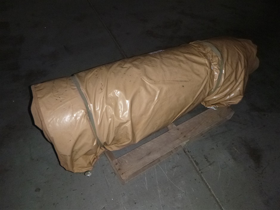 OZtrail Canvas Swag and 1500kg Transmission Jack