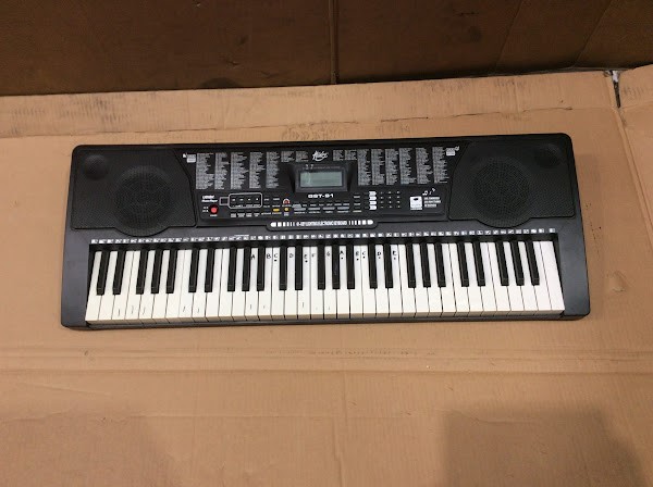 Huxley GST-91 Light Up Keyboard