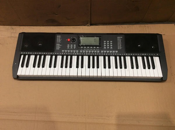 Starfavor SEK-561 Electronic Keyboard