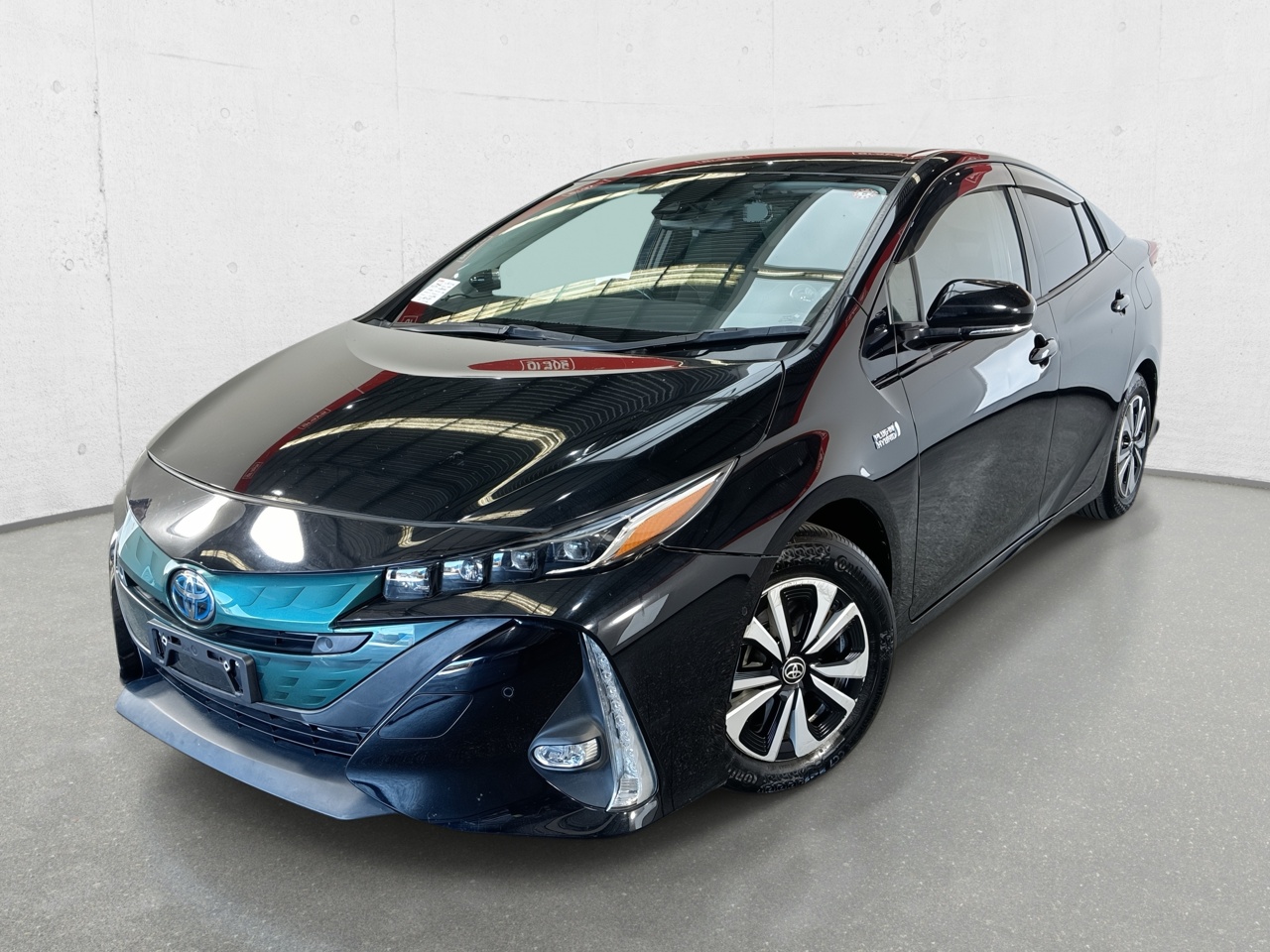 2020 Toyota Prius PHV CVT IMPORT Sedan