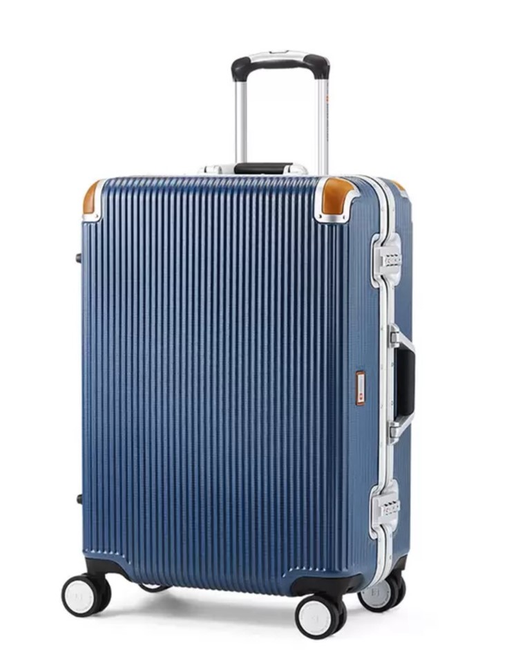 SWISS MILITARY Large Hardside Luggage Case, 75cm, Blue. NB: Minor use, not