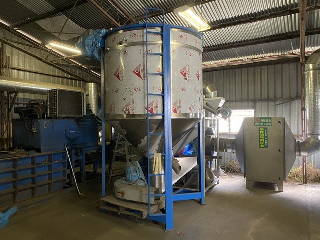 Hua Xaing Custom Plastic Pellet Hopper