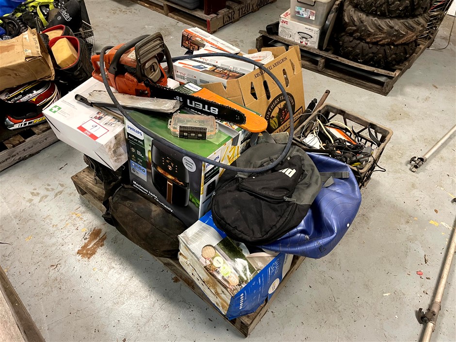 <p>Chainsaw, Shade sail & Shed Items</p>