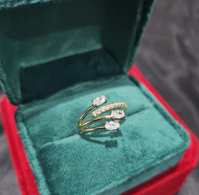 14K/Italy 1.5ctw Oval Cut Yellow Gold Filled Ring (Stamped) -8US