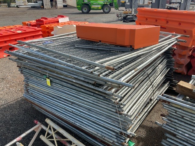 <p>Temporary Fence Panels Approximately 50</p>