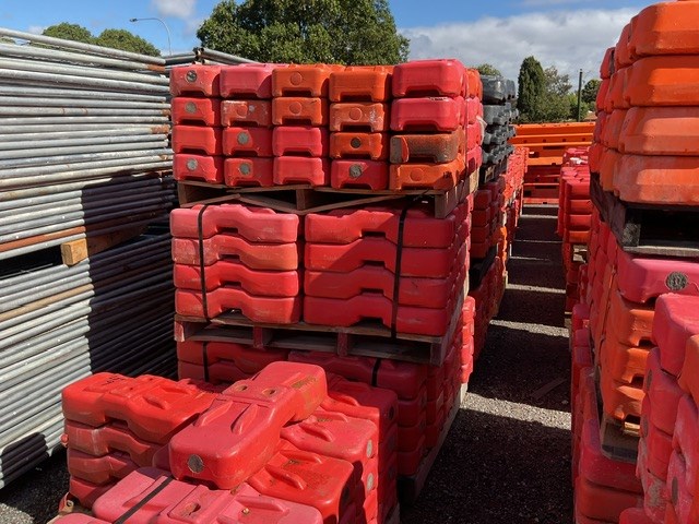 <p>Temporary Fence Panel Feet Approximately 120</p>