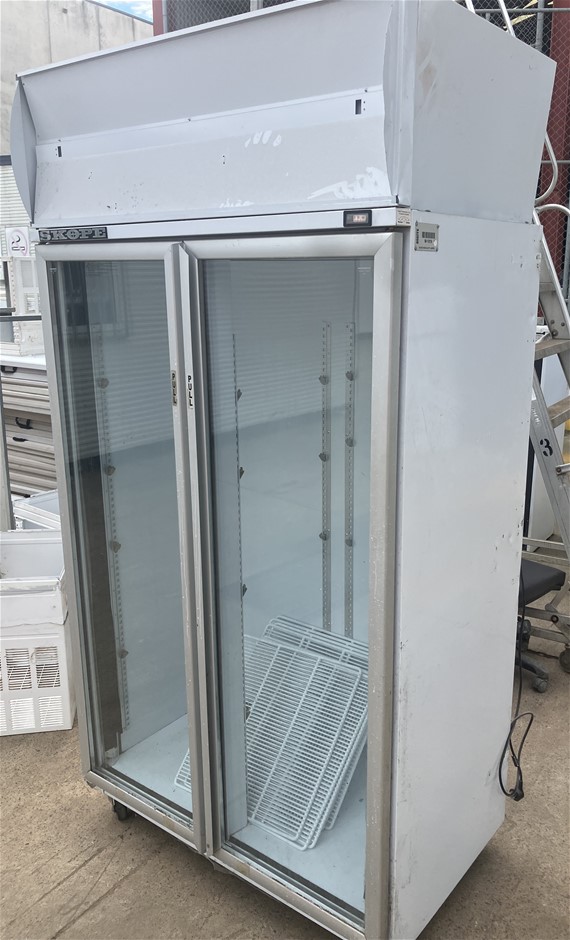 Skope TME1000 Refrigerator - 980ltr - Double Glass Door - Glendenning