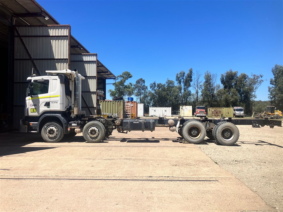 2009 Scania R420 8x4 Cab Chassis Truck