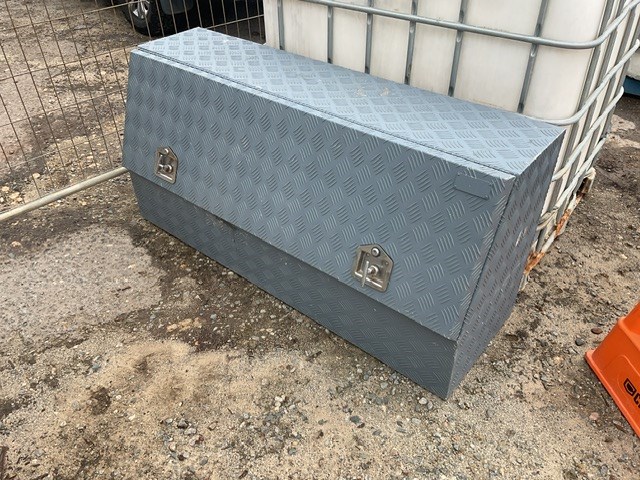 <p>Ute Mounted Tool Box </p>