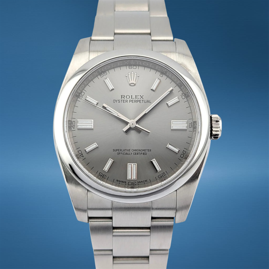 ROLEX OYSTER PERPETUAL 36MM STAINLESS STEEL 116000 AUTOMATIC SILVER DIAL