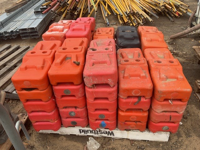 Pallet Of Approx 49 Temporary Fence Feet