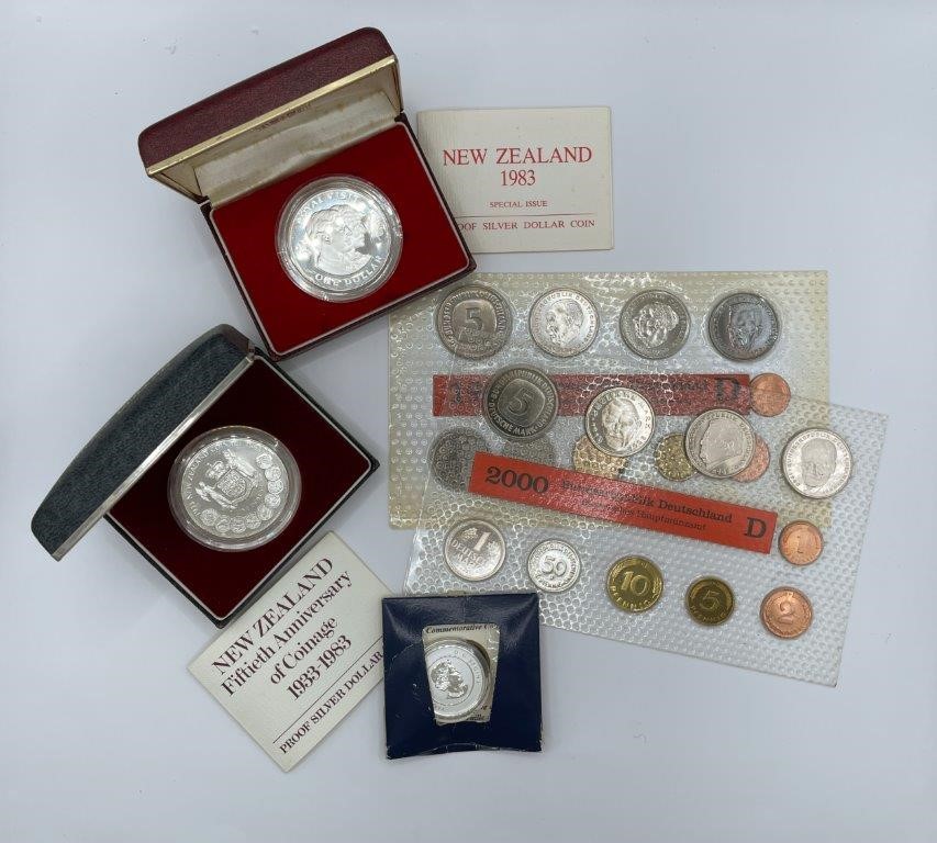 5 x Asstd World Silver & proof coins/ mint coin sets