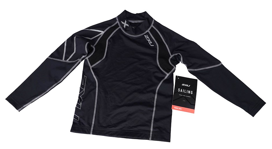 5 x 2XU Youth Long Sleeve High Performance Power Top, Size S, Black/Reflect