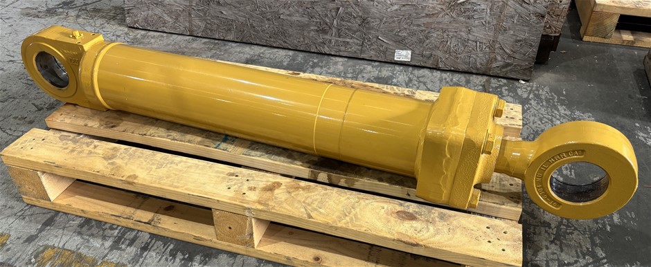 Cylinder Steering GP RH