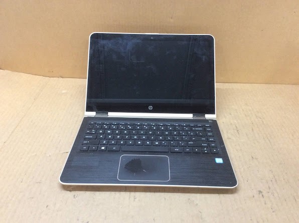 HP PAVILION X360 Laptop I5-7200U 8GBRAM/128GB