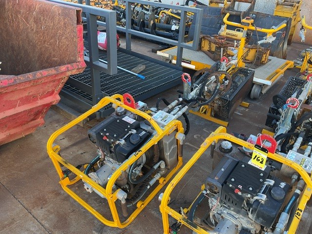 <p>Melvelle E-Clip/PR Clip Inserter And Remover FP190 and FP-143-YE</p>