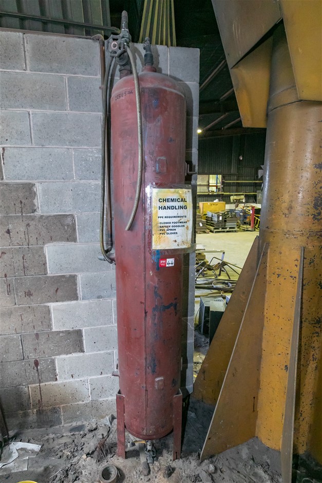 Receiving Air Tank (Vertical)