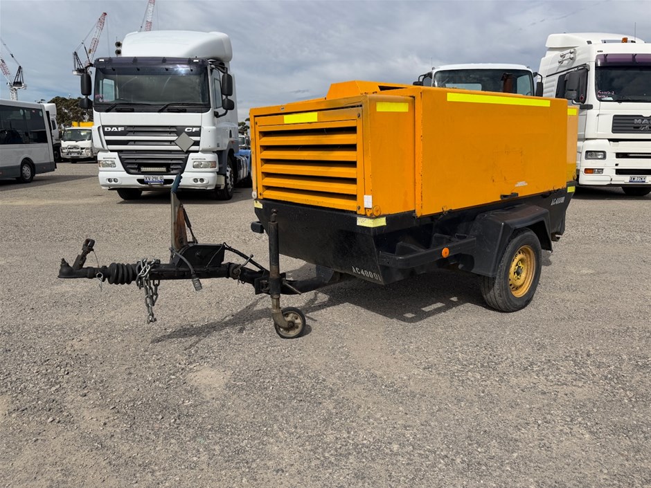 <p>Atlas Copco XAS186 Trailer Mounted Compressor</p>
