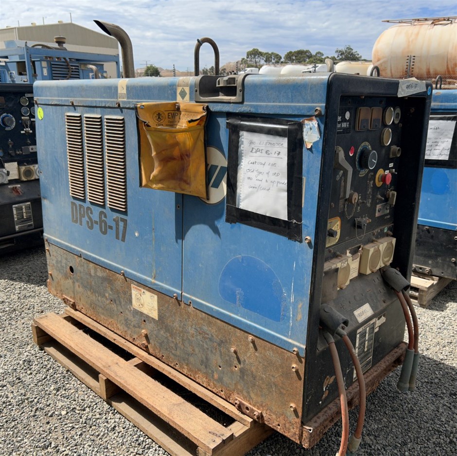 Miller Big Blue 600X Welder