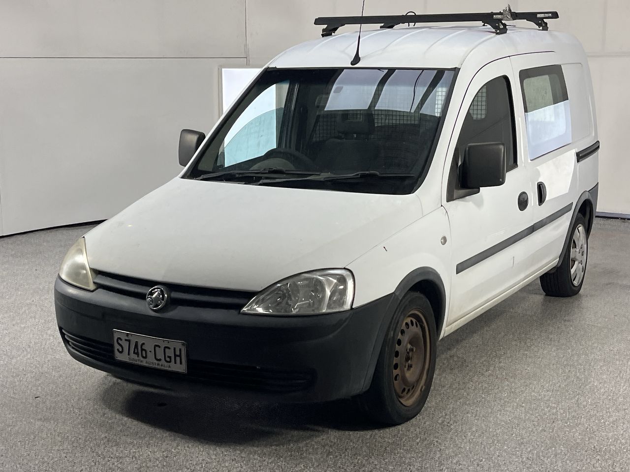 2008 Holden Combo XC Manual Van