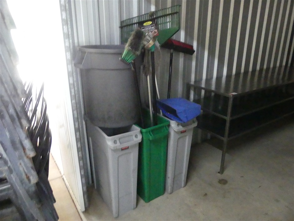 <B>Assorted Sundries</B>