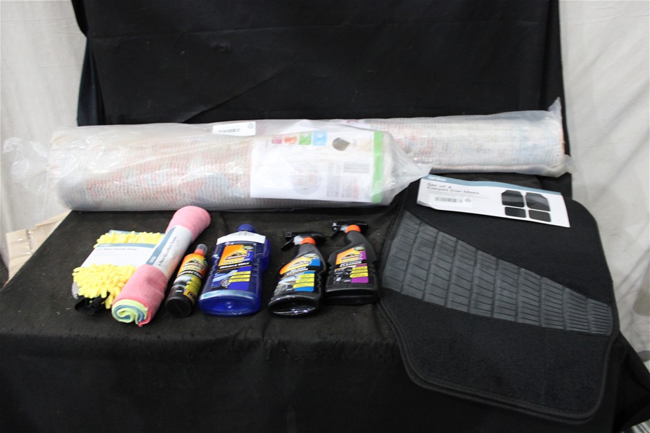 Assorted Car Items and 2 x Floor Rugs