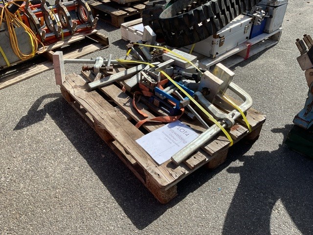 Large Unreserved Polywelder Sale
