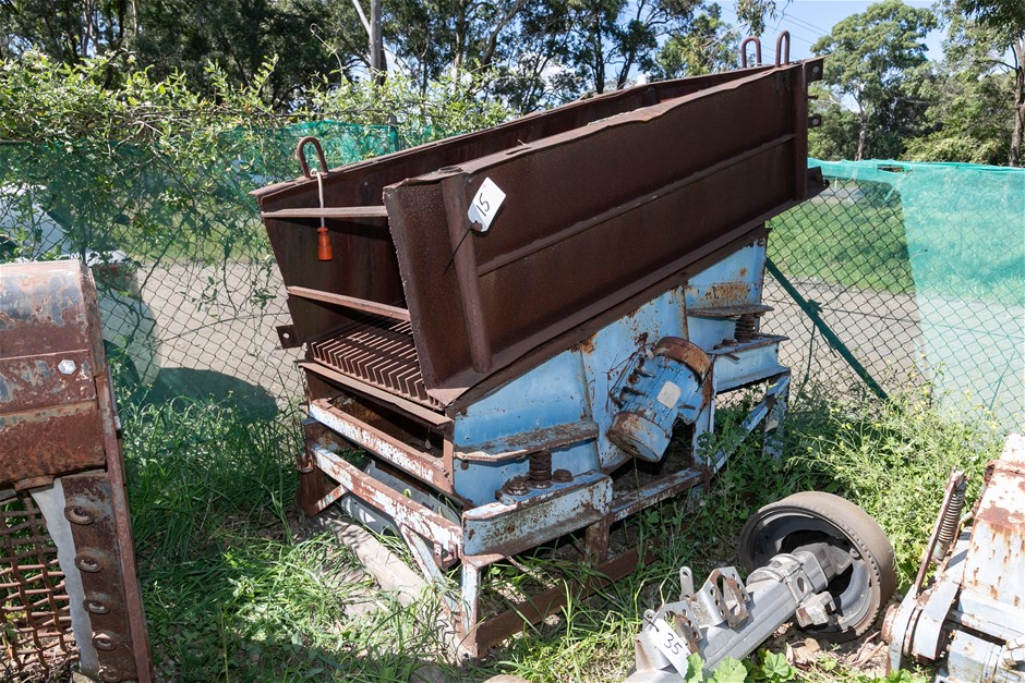 Portable Electric Vibrating Screening Plant