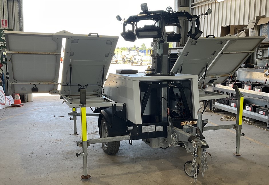 2019 SMC TL55 Lighting Tower - 240w - LED Solar - Chinchilla