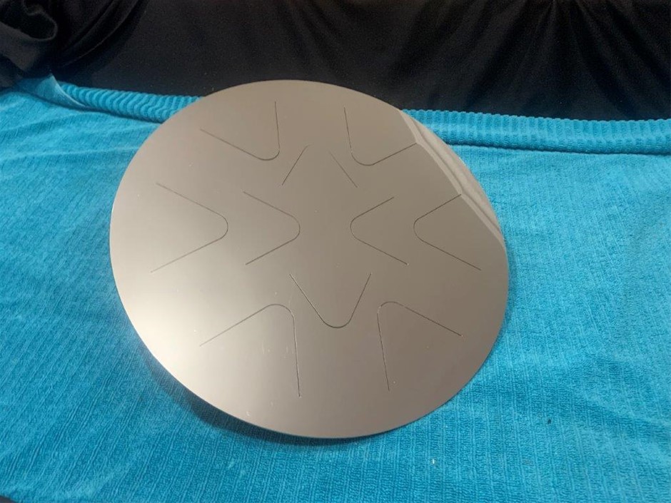 New in Box Simply Inspiring Shower Head, Round 300mm