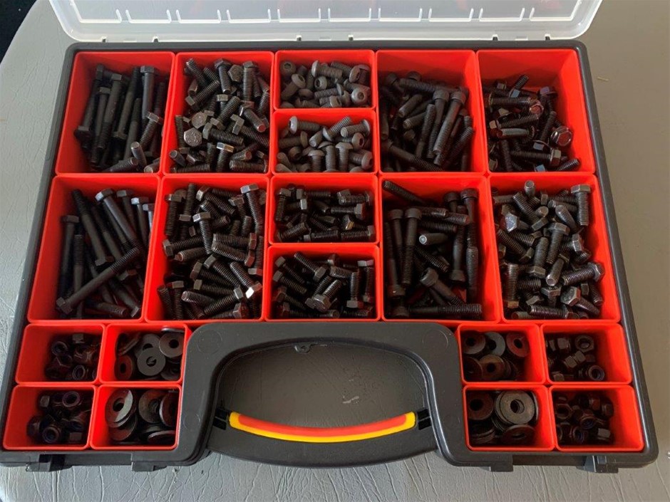 New Quality Large Size Carry Case with Black Oxide Bolts, Nut & Washers