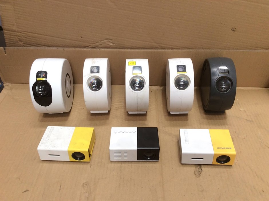 Laser LED Projector + Smart Star Projector + LCD Projector (Lot of 8)