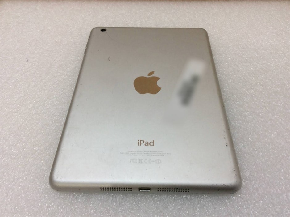 APPLE iPad mini 1 (A1432) 16 Tablet