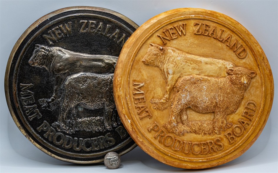 Online Auction Closing "Going, Going, Gone!"