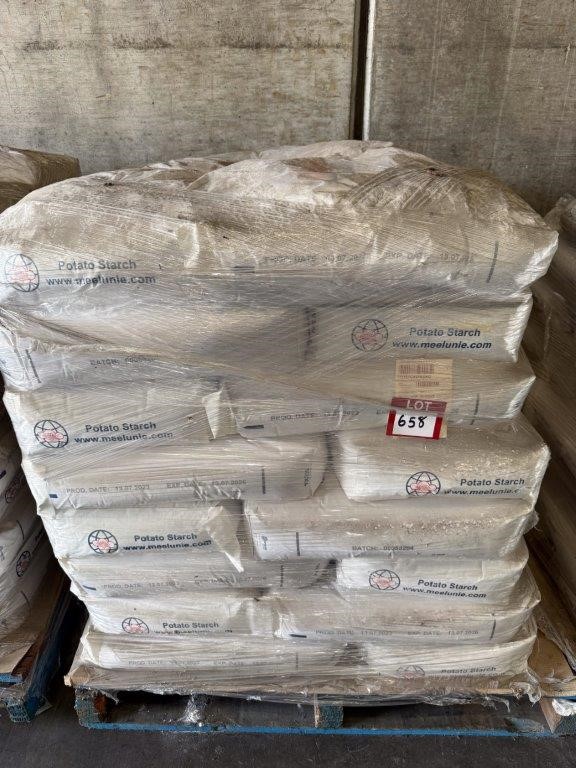 Approx. 32 x MEELUNIE World Flower Potato Starch 25kg Bags