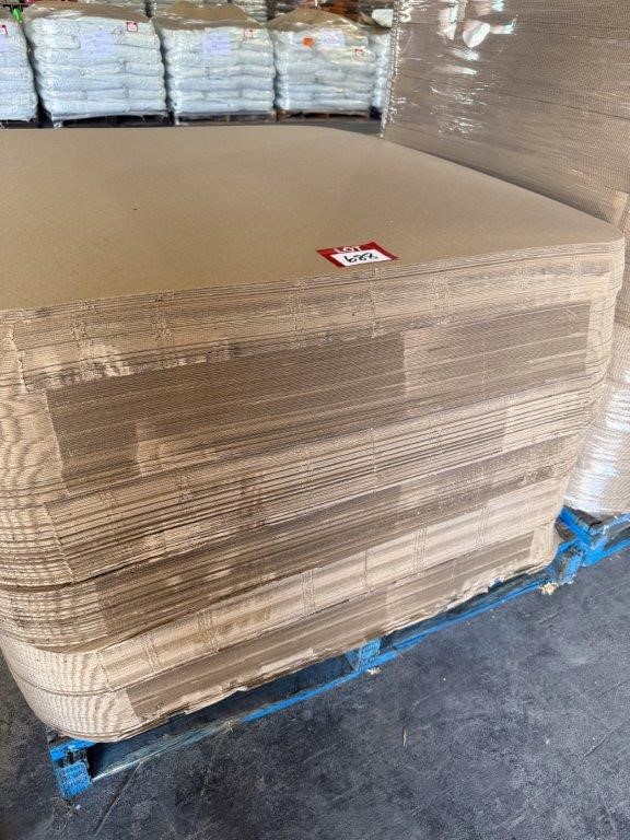 Approx. 600 x SIGNET PTY LTD Cardboard 1816 Pallet Pad