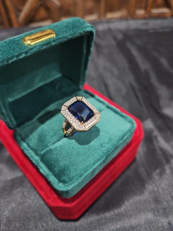 18K/Italy 8.0ct Blue Emerald Cut  Yellow Gold Filled Ring(stamped)Warranty