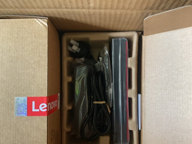 <p>Box Of 9 Lenovo Think Pad Hybrid USB-C With USB- A Dock</p>