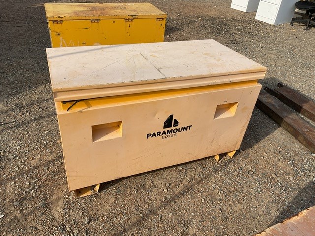 <p>Paramount Site Box and Contents</p>