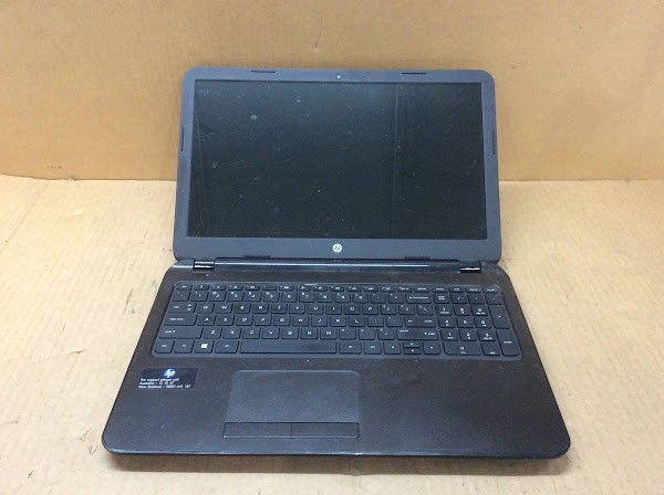 HP 15 NOTEBOOK PC Laptop AMD E1-6010 4GBRAM/500GB Black