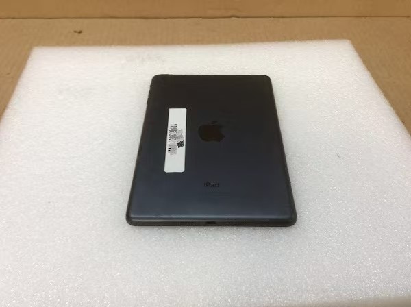APPLE iPad mini 1 (A1432) Tablet 32GB