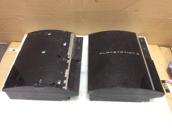 Sony PlayStation 3 Mixed Model Consoles (Lot of 2)
