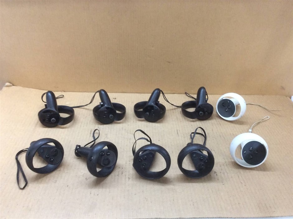 Meta Oculus Quest VR Controllers (Lot of 10)