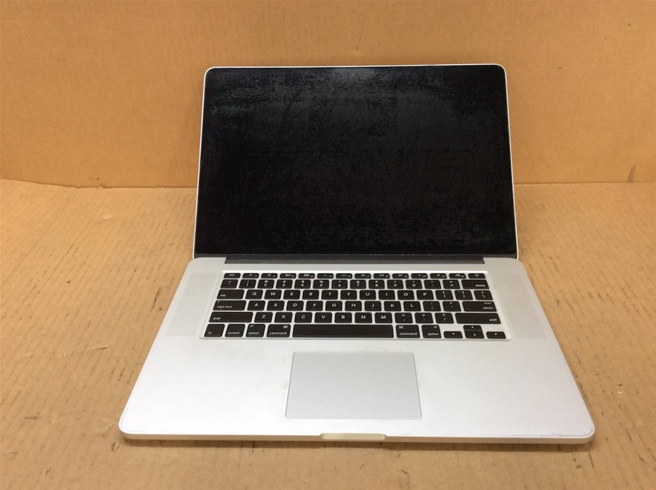 APPLE MACBOOK PRO(A1398)(EMC2674) Laptop I7-4750HQ 8GBRAM 256GB Silver